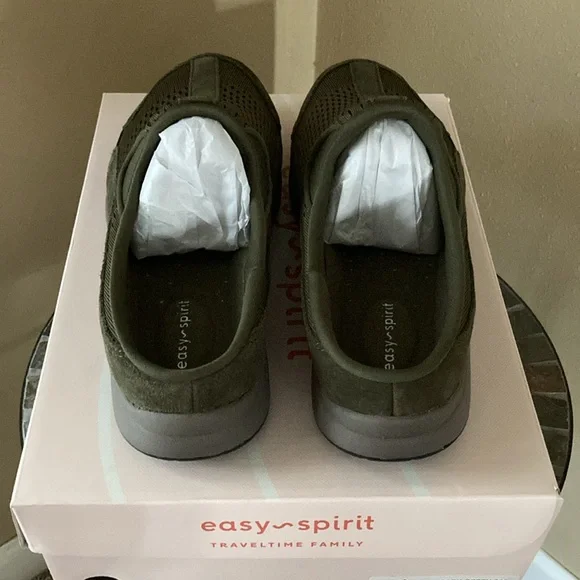 Easy Spirit Dark Green TravelTime Slip-Ons - Picture 8 of 8